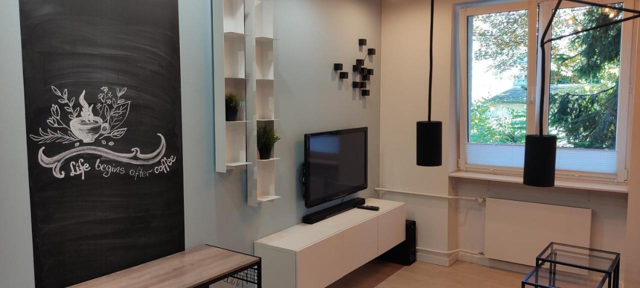 Be My Guest- Fontany Luxury Apartment Metro Wi-Fi Free Parking Zone Varsovie Extérieur photo