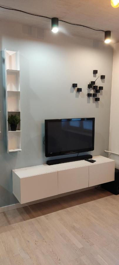 Be My Guest- Fontany Luxury Apartment Metro Wi-Fi Free Parking Zone Varsovie Extérieur photo