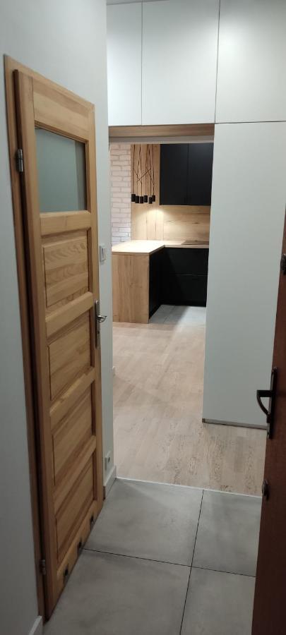Be My Guest- Fontany Luxury Apartment Metro Wi-Fi Free Parking Zone Varsovie Extérieur photo